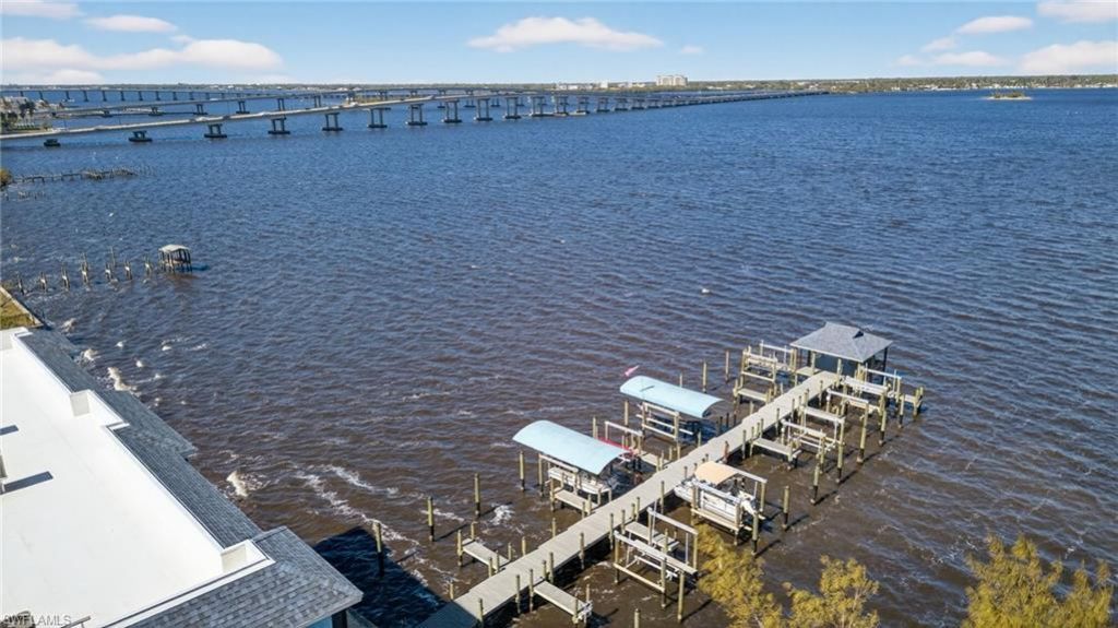 2711 1st St, Unit 203, Fort Myers, FL 33916 Photo