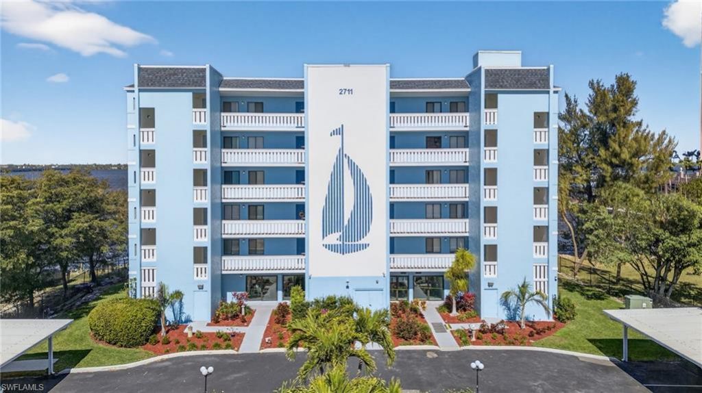 2711 1st St, Unit 203, Fort Myers, FL 33916 Photo