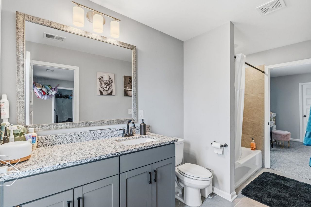 140 Azure Loop  Photo 18