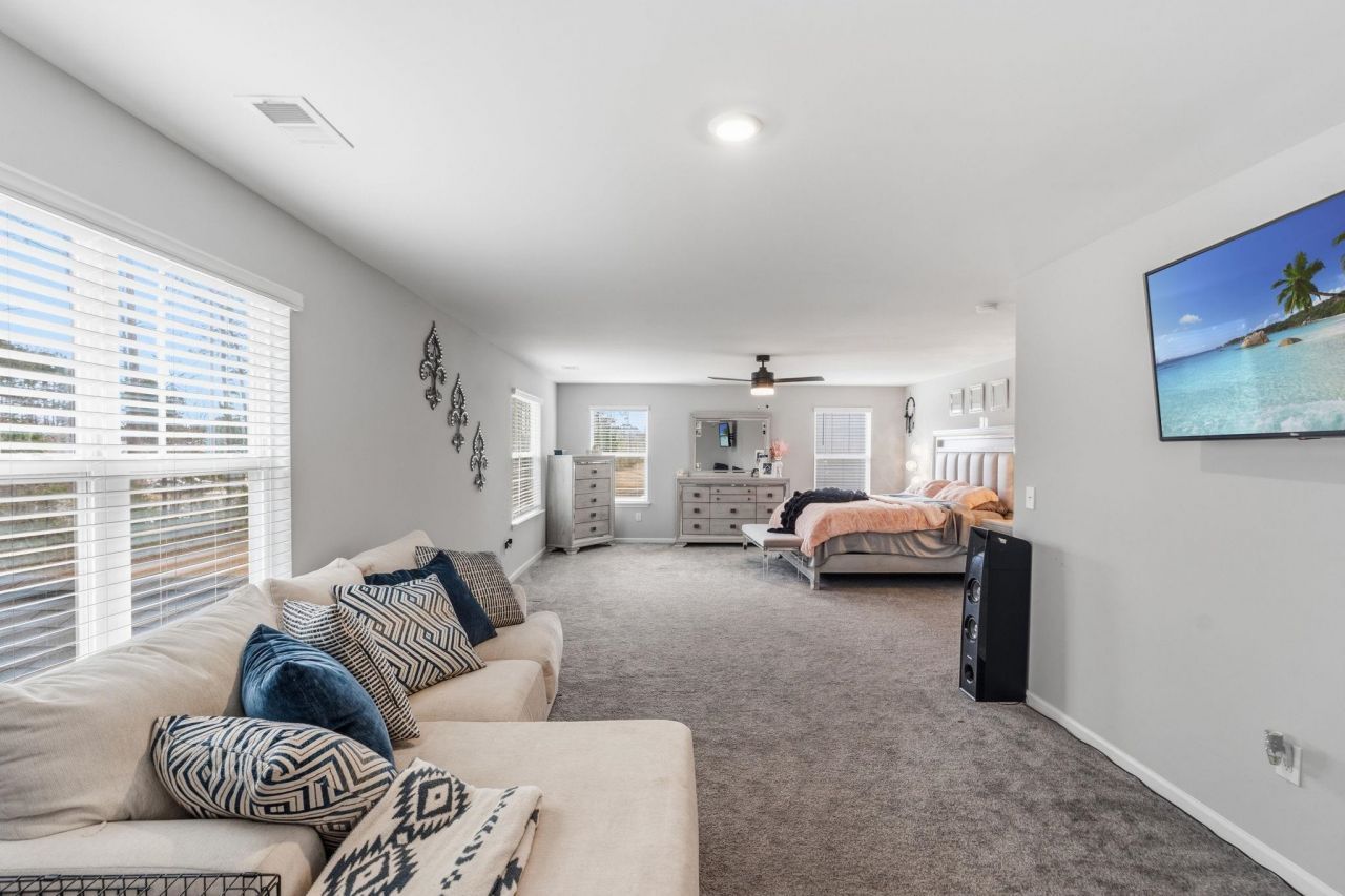 140 Azure Loop  Photo 25