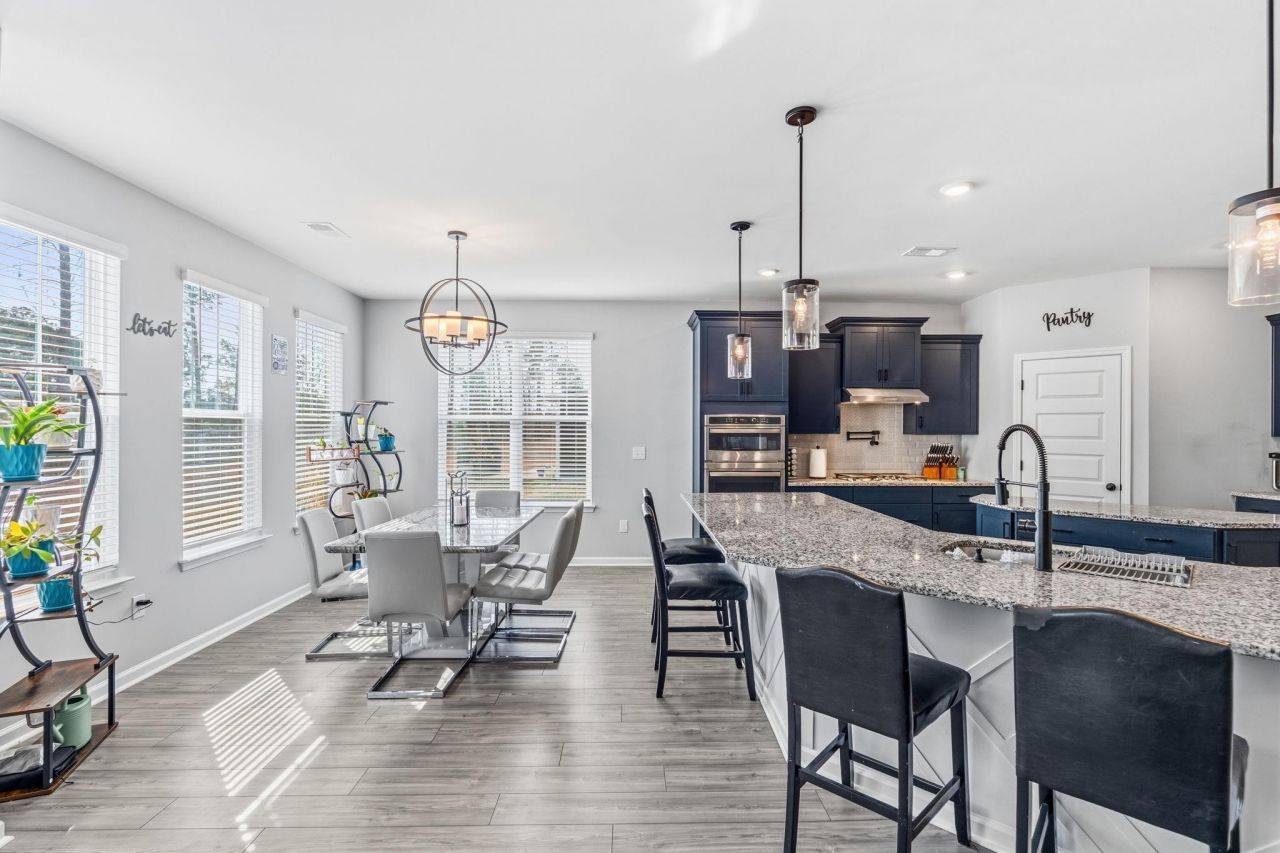 140 Azure Loop  Photo 9