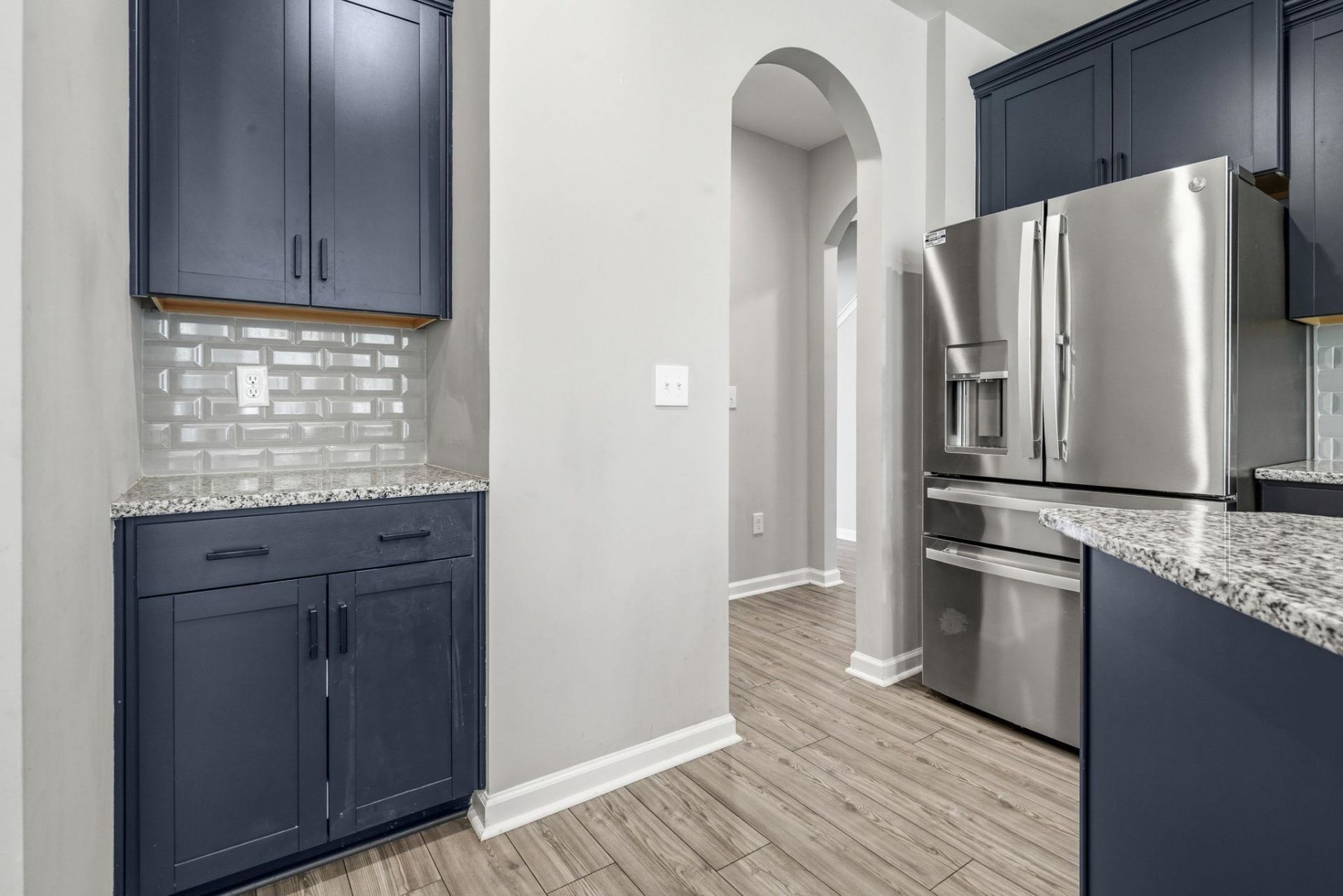 140 Azure Loop Photo 9