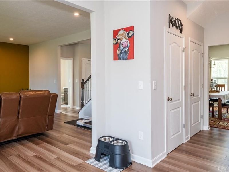 766 Hunters Run Drive, Brookville, OH 45309 Photo 17