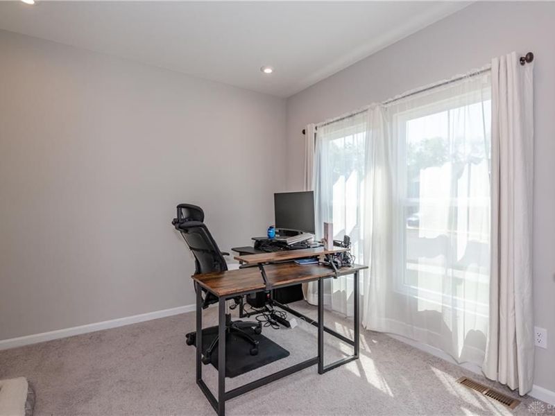 766 Hunters Run Drive, Brookville, OH 45309 Photo 37