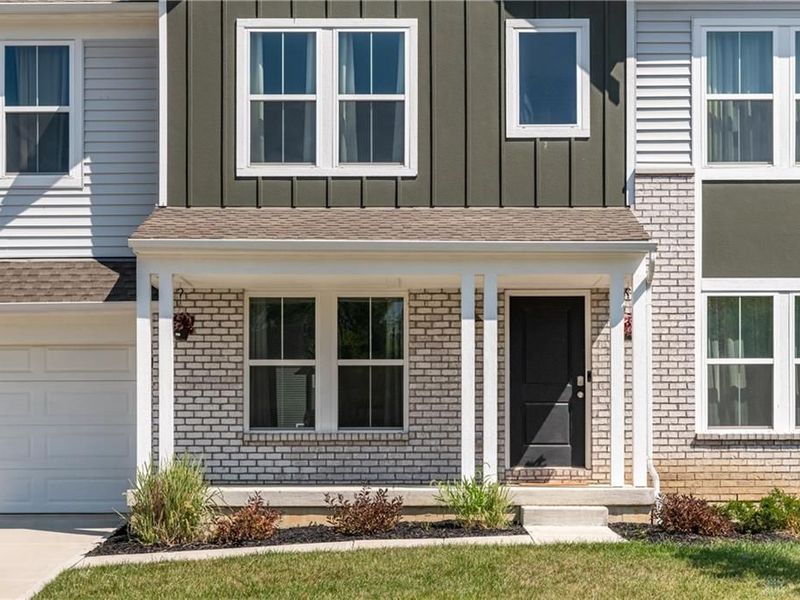 766 Hunters Run Drive, Brookville, OH 45309 Photo 4