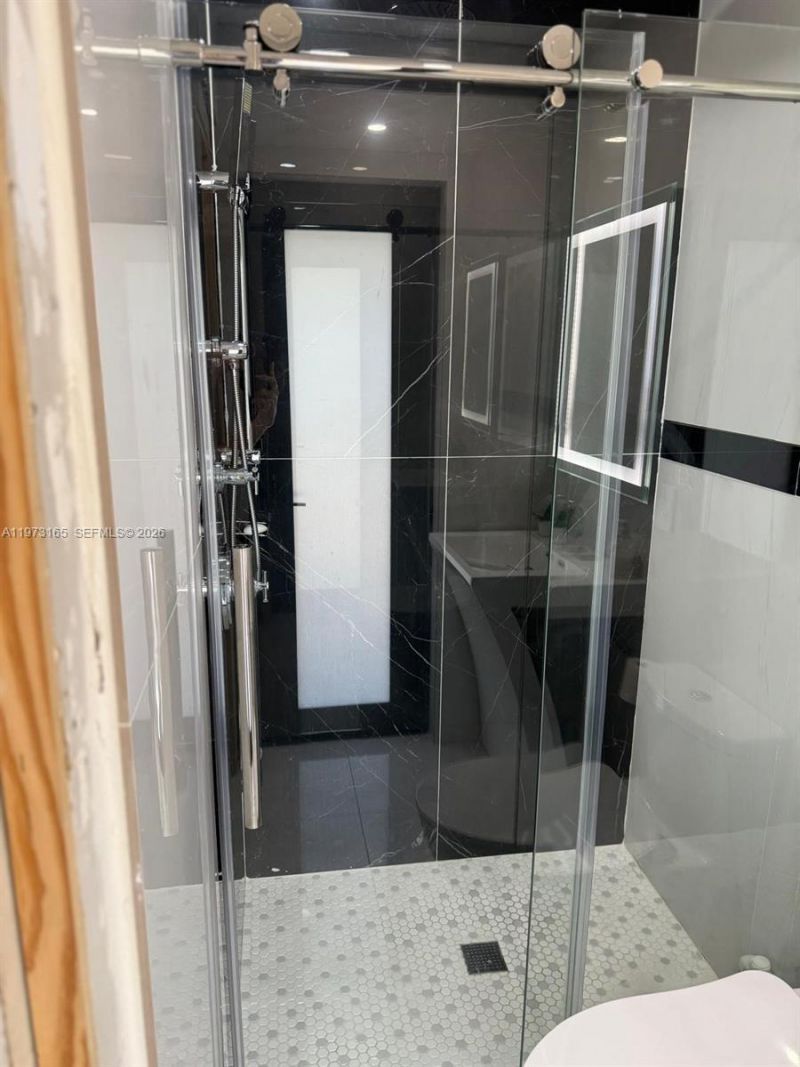 1801 NW 42nd St , Oakland Park, FL 33309 Photo