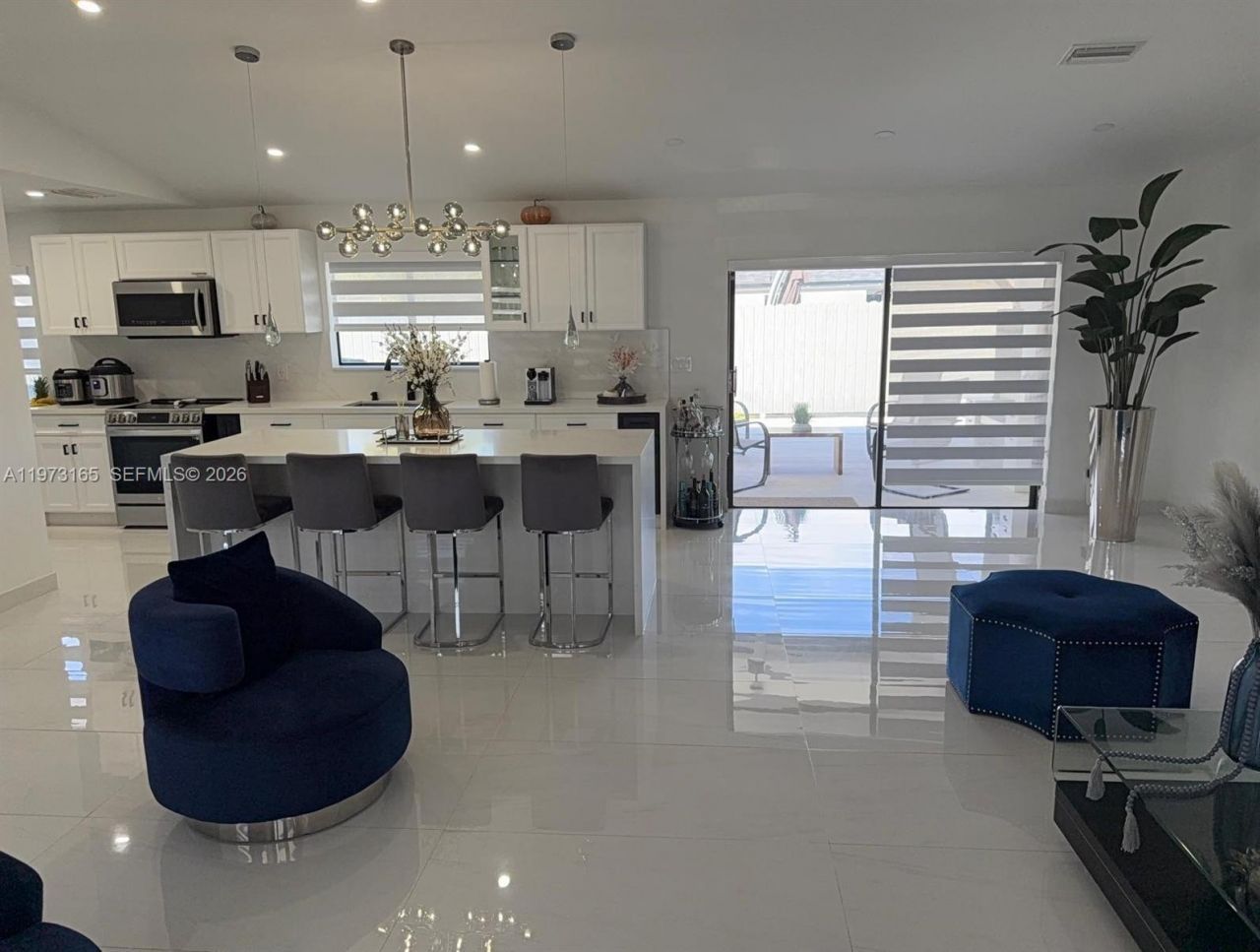 1801 NW 42nd St , Oakland Park, FL 33309 Photo