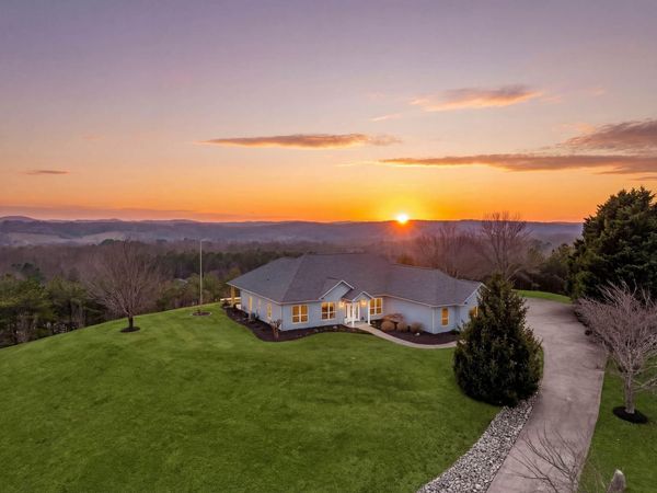 108 Walker Brow Ridge Road, Cleveland, TN 37312