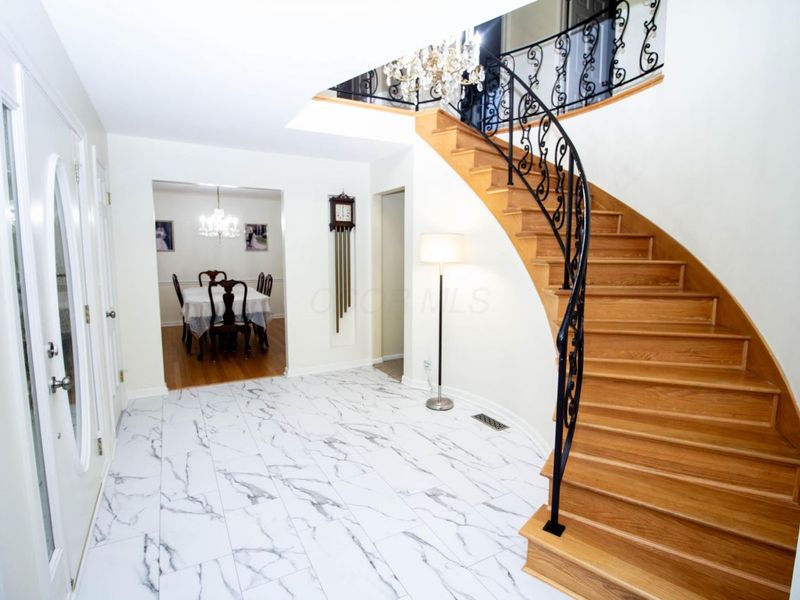 320 S Main Street, Johnstown, OH 43031 Photo 4