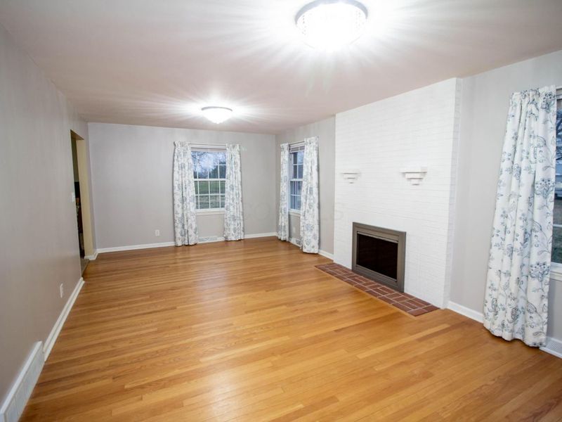 320 S Main Street, Johnstown, OH 43031 Photo 5