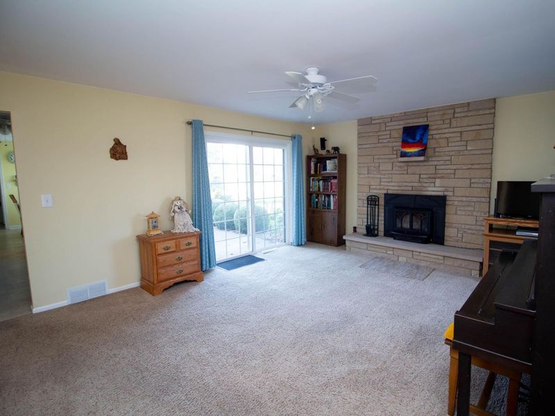 320 S Main Street, Johnstown, OH 43031 Photo 7