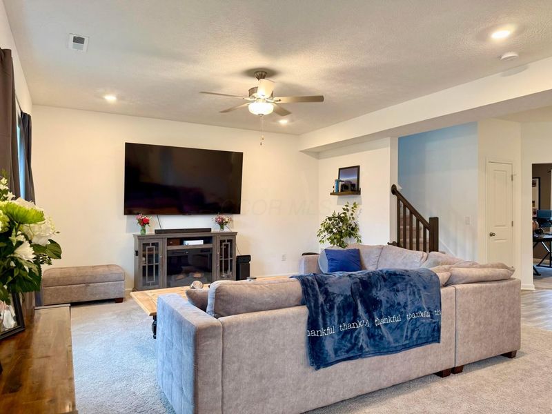 458 Quincy Circle, London, OH 43140 Photo 15