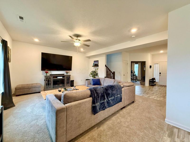 458 Quincy Circle, London, OH 43140 Photo 16