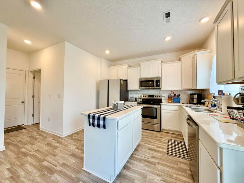 458 Quincy Circle, London, OH 43140 Photo 19