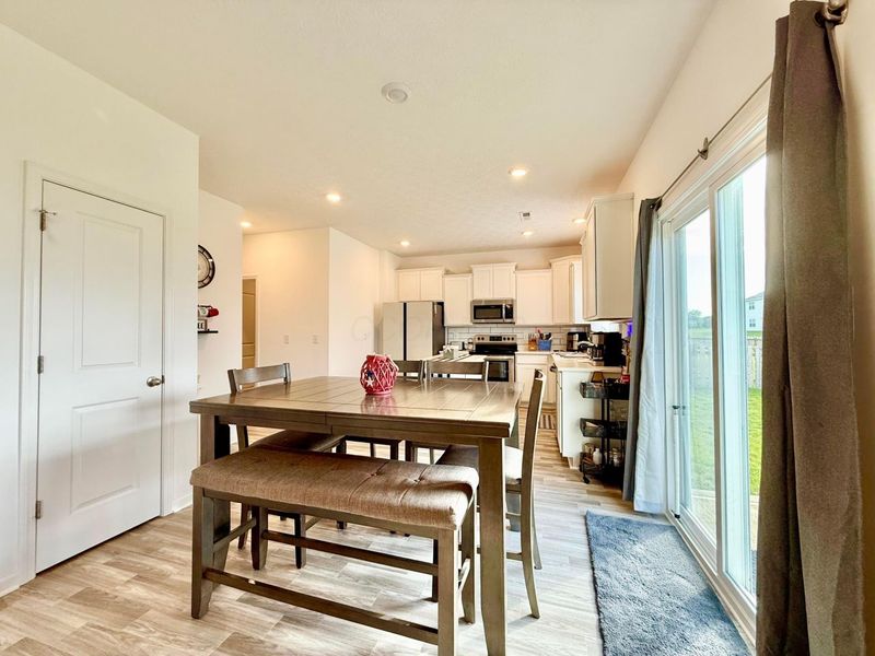 458 Quincy Circle, London, OH 43140 Photo 20