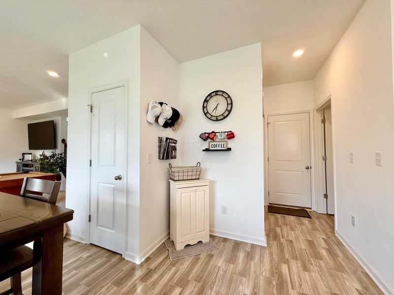 458 Quincy Circle, London, OH 43140 Photo 21