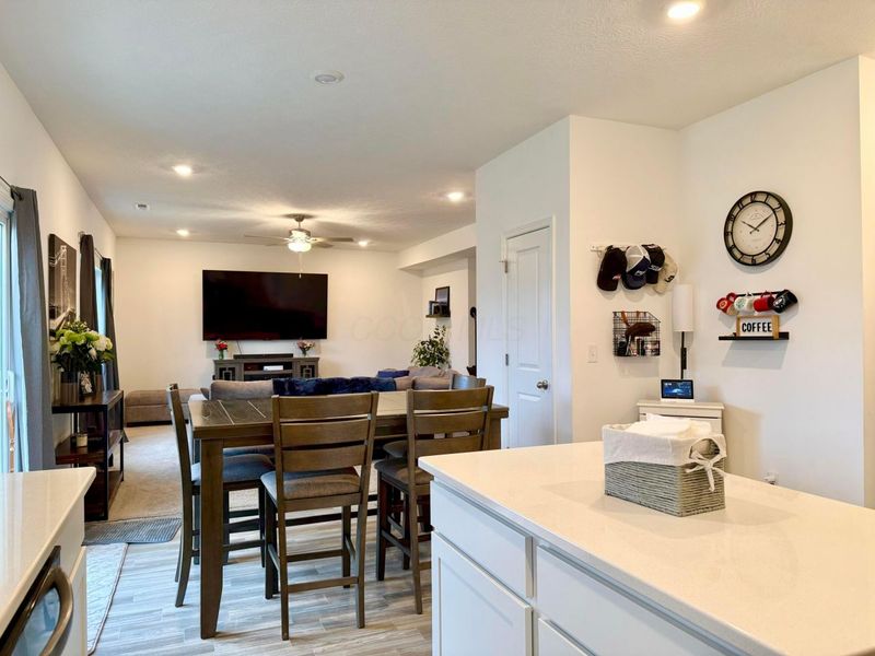 458 Quincy Circle, London, OH 43140 Photo 24