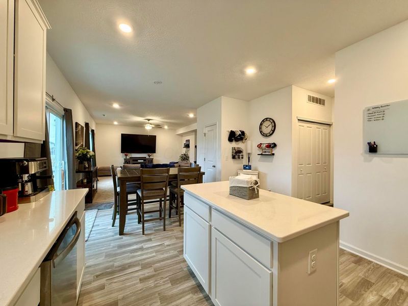 458 Quincy Circle, London, OH 43140 Photo 25