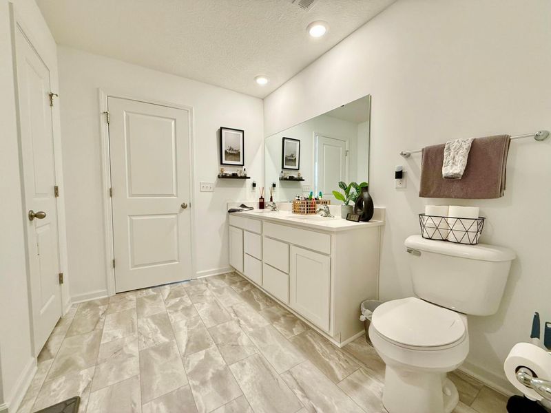 458 Quincy Circle, London, OH 43140 Photo 46