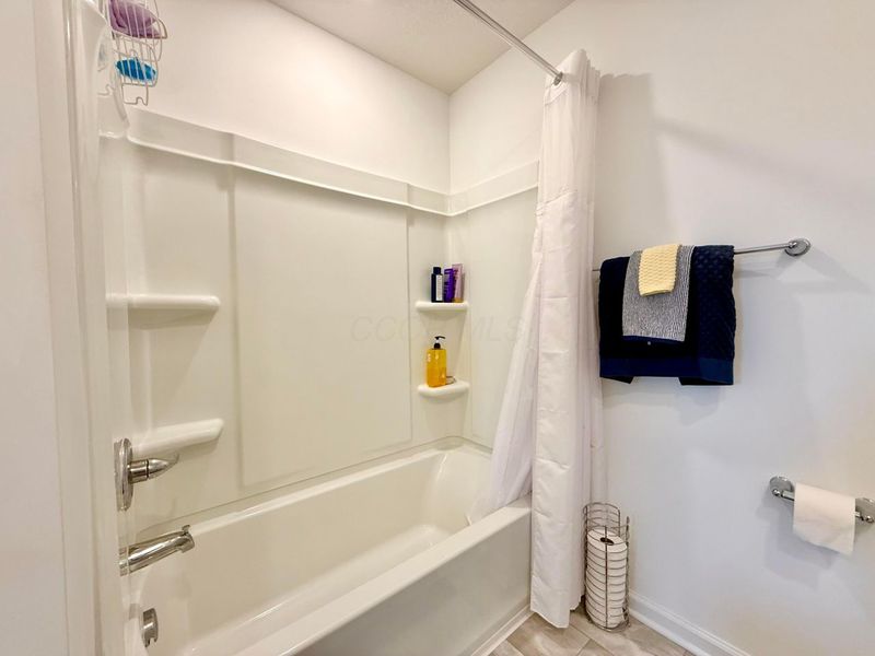 458 Quincy Circle, London, OH 43140 Photo 54