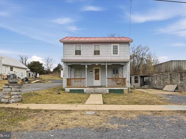 24749 OLD VALLEY PIKE, MAURERTOWN, VA 22644