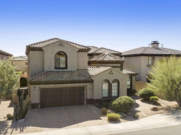 3821 E Patrick Lane, Phoenix, AZ 85050