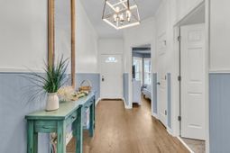 118 W 2nd Street photo 4