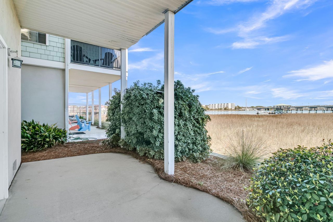 118 W 2nd Street Photo 32