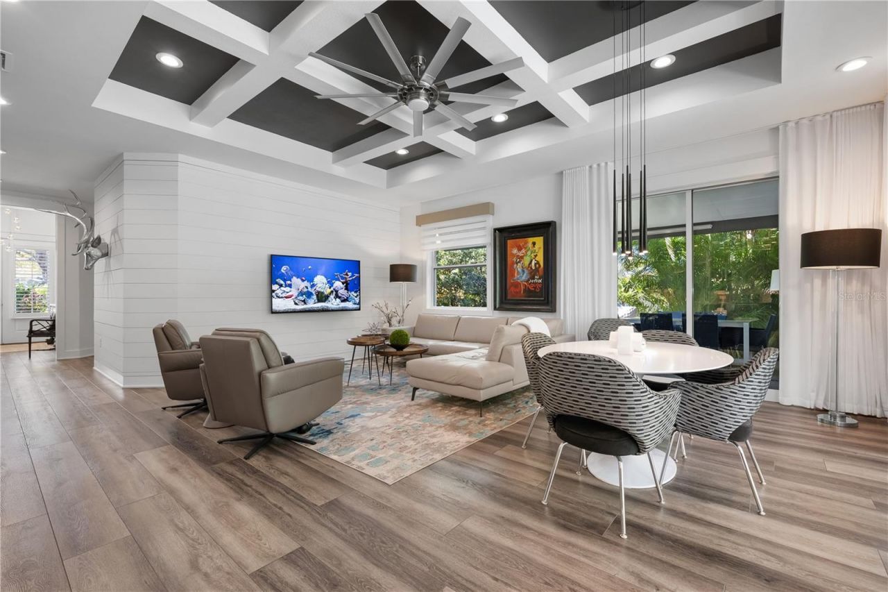 661 Marlin Drive, Sarasota, FL 34234 Photo