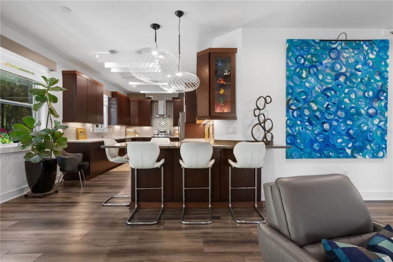 661 Marlin Drive, Sarasota, FL 34234 Photo