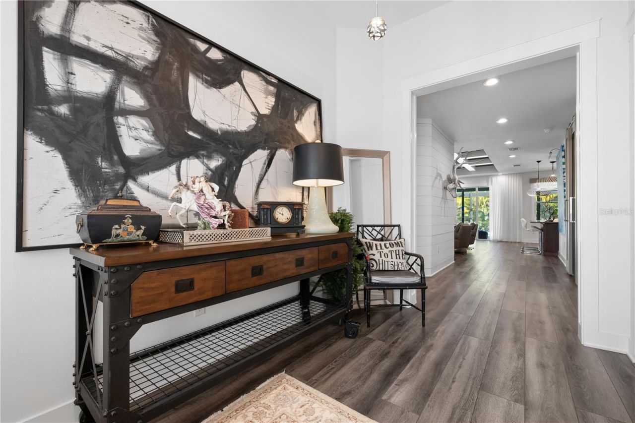 661 Marlin Drive, Sarasota, FL 34234 Photo