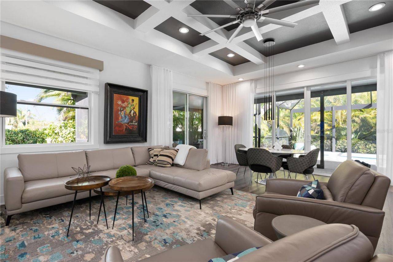 661 Marlin Drive, Sarasota, FL 34234 Photo