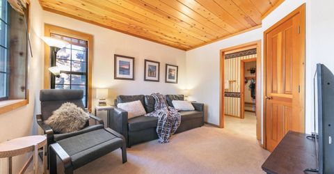 725 Conifer, Truckee, CA 96160 Photo