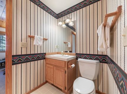 725 Conifer, Truckee, CA 96160 Photo