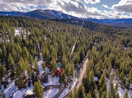 725 Conifer, Truckee, CA 96160 Photo