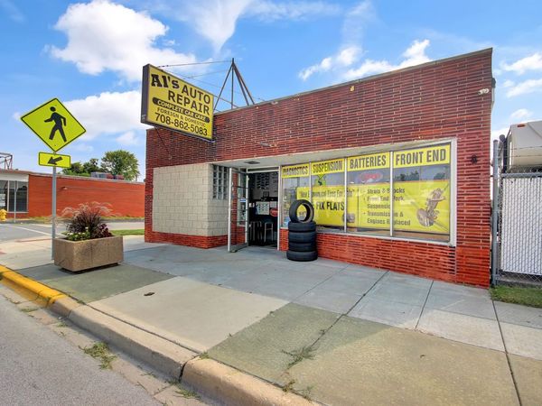 635 Burnham Avenue , Calumet City, IL 60409