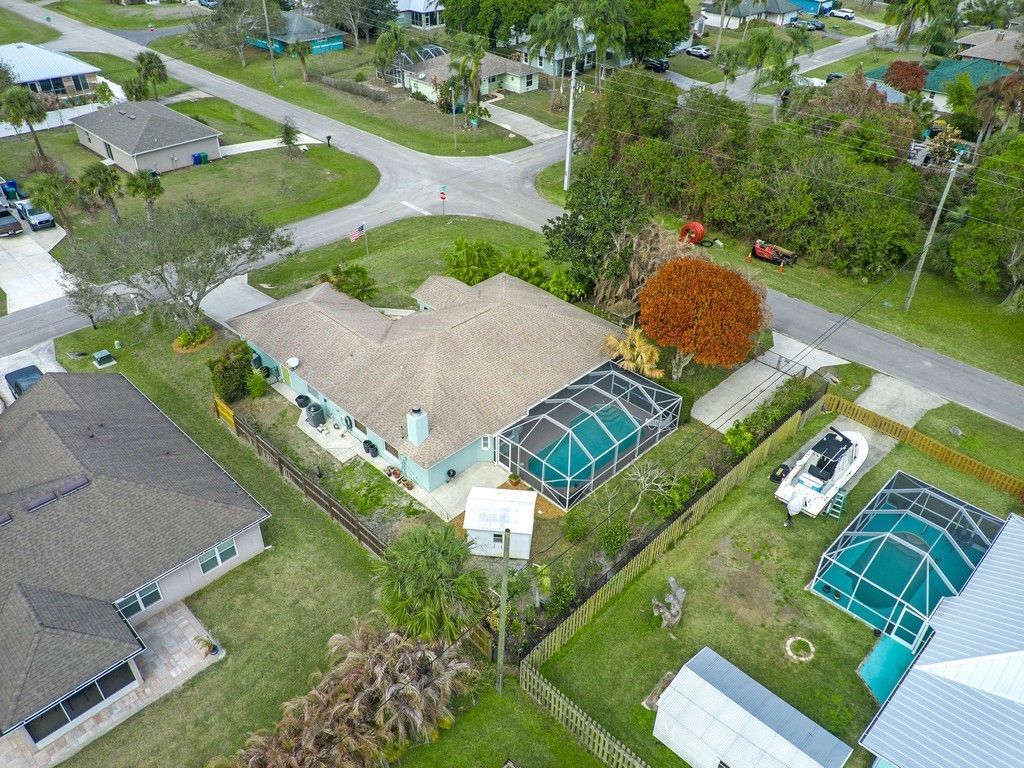 702 Helicon Terrace, Sebastian, FL 32958 Photo