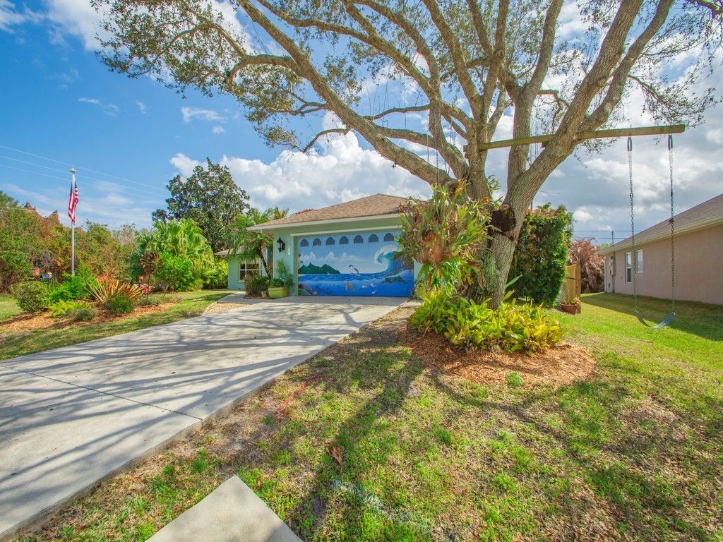 702 Helicon Terrace, Sebastian, FL 32958 Photo