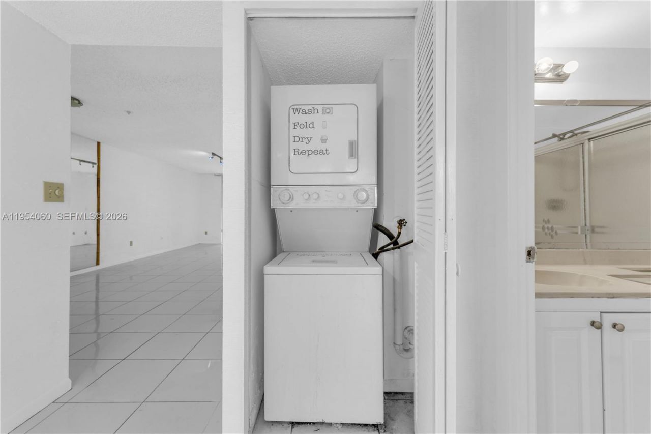 440 NW 214th St , Unit 104, Miami Gardens, FL 33169 Photo