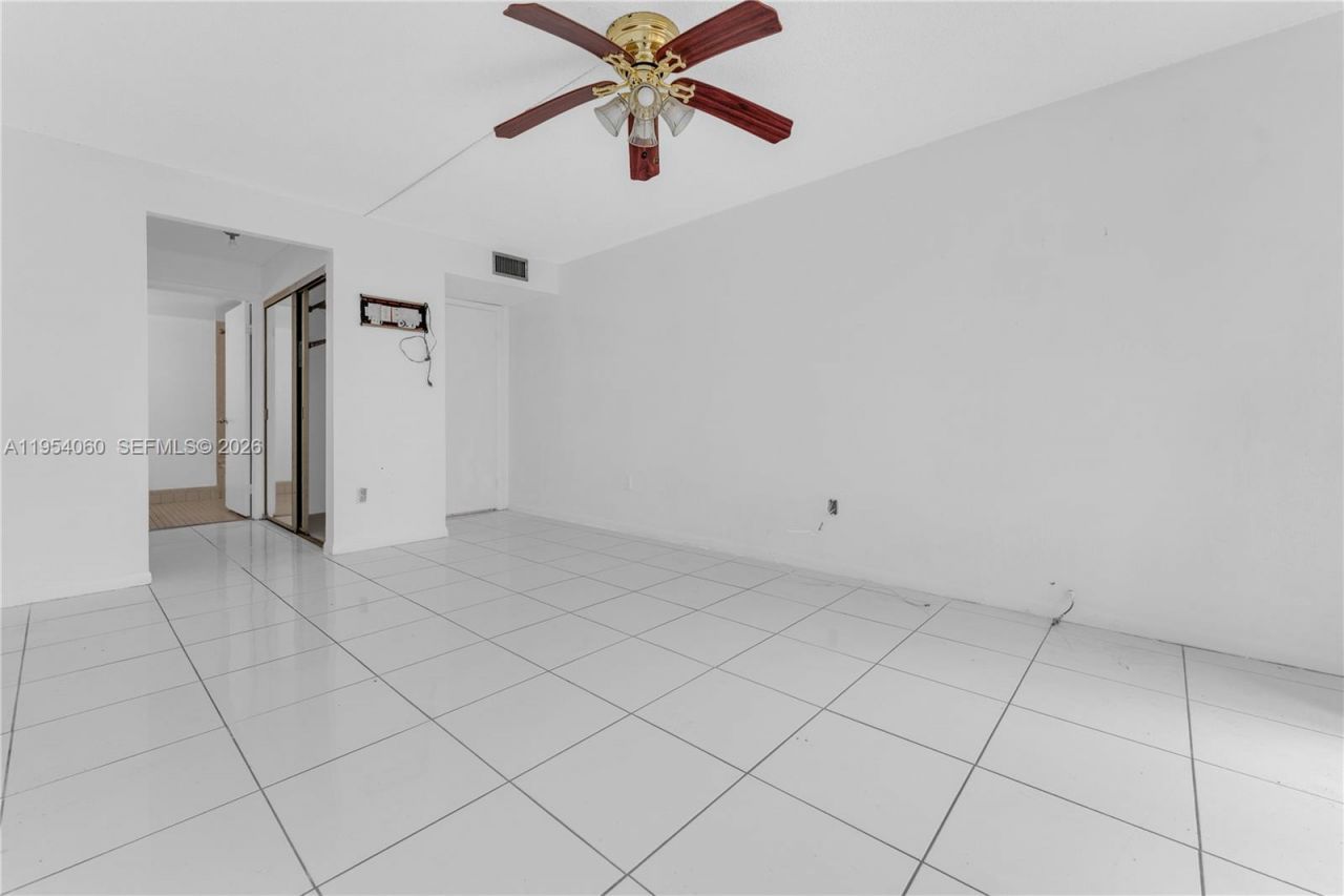 440 NW 214th St , Unit 104, Miami Gardens, FL 33169 Photo