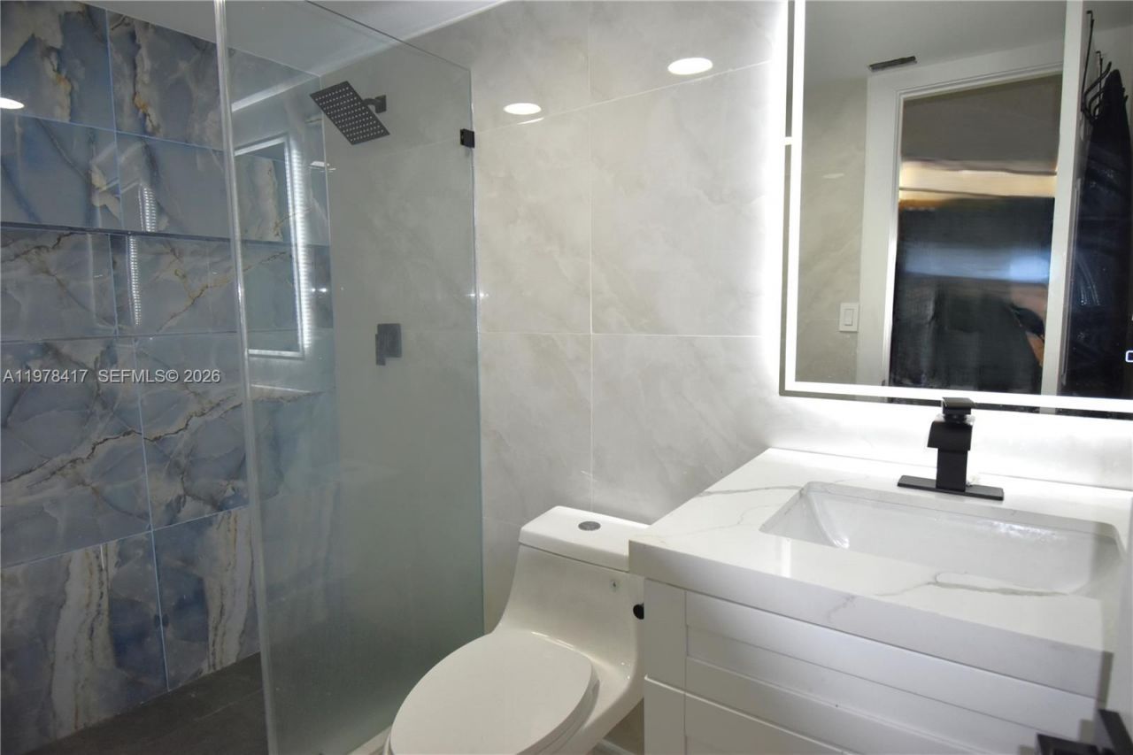 7500 NW 17th St, Unit 102, Plantation, FL 33313 Photo