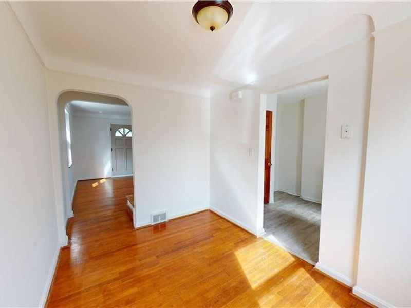 20470 Lake Shore Boulevard, Euclid, OH 44123 Photo 20