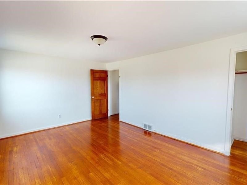 20470 Lake Shore Boulevard, Euclid, OH 44123 Photo 25