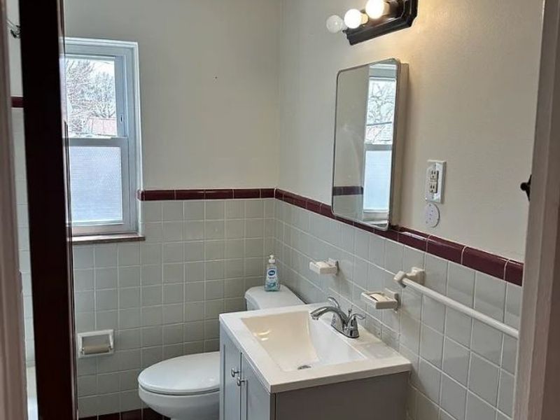 20470 Lake Shore Boulevard, Euclid, OH 44123 Photo 34