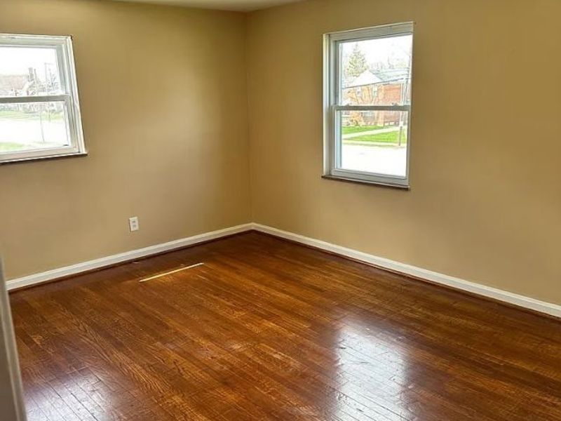 20470 Lake Shore Boulevard, Euclid, OH 44123 Photo 38