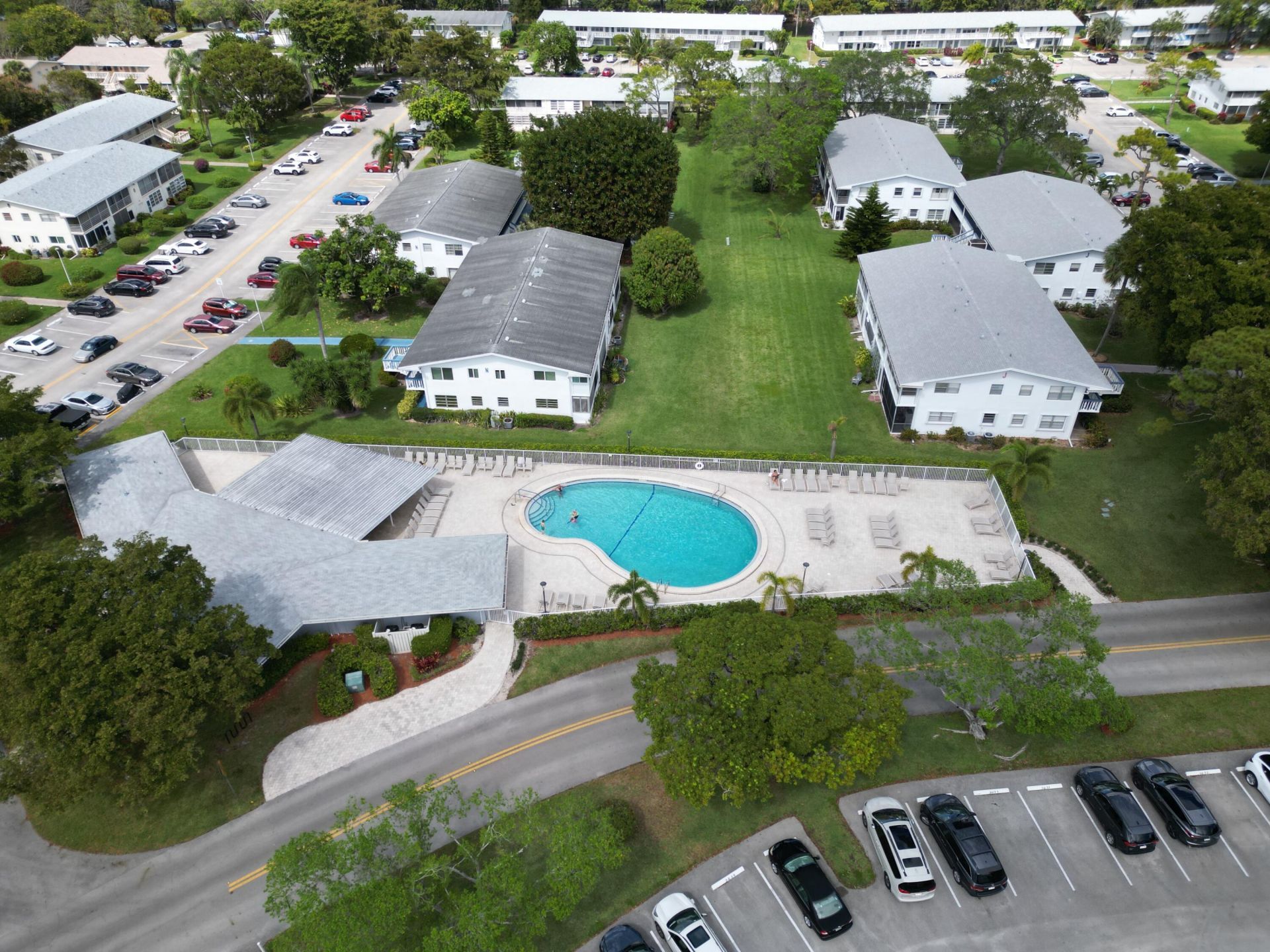 390 Durham M Circle, Unit M, Deerfield Beach, FL 33442 Main Photo