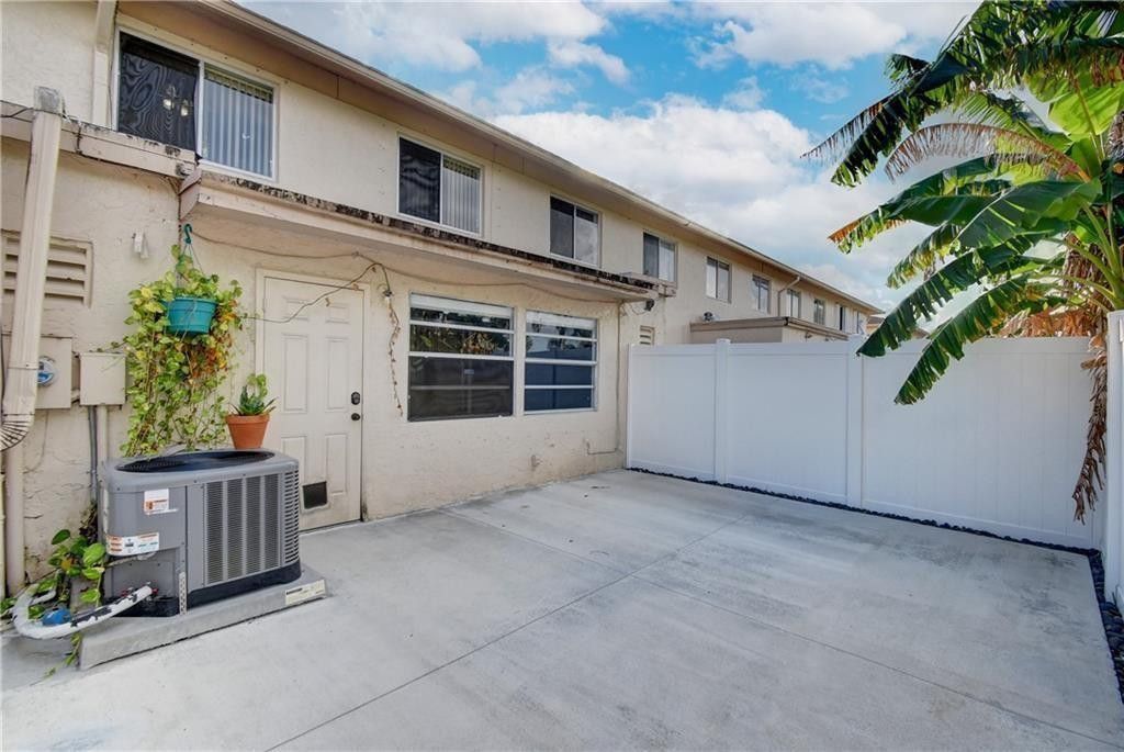 1759 NW 80th Avenue, Unit E, Margate, FL 33063 Photo