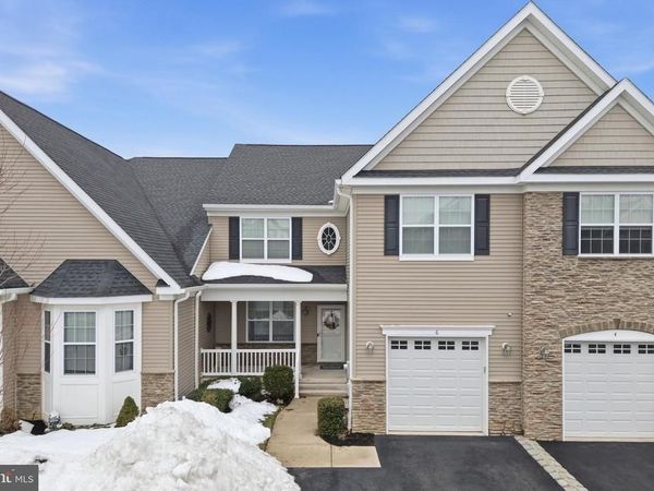 6 TRADITIONS PLACE, MONROE TOWNSHIP, NJ 08831