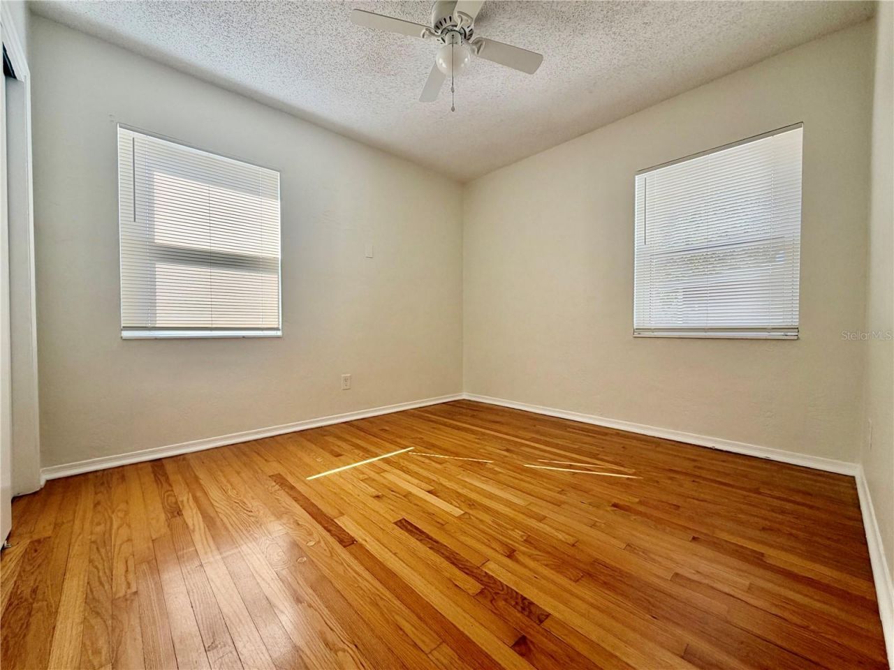 8023 Country Club Road N, Saint Petersburg, FL 33710 Photo