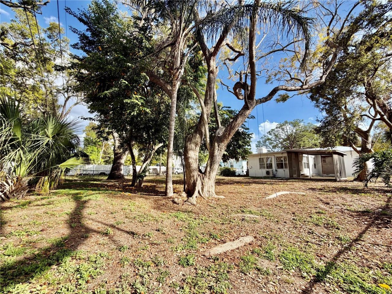 8023 Country Club Road N, Saint Petersburg, FL 33710 Photo